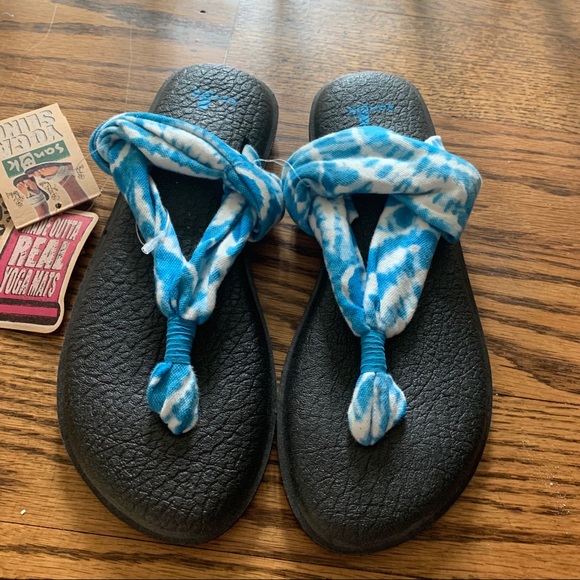 sanuk yoga sling tie dye